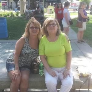 Meet your Posher, Janet